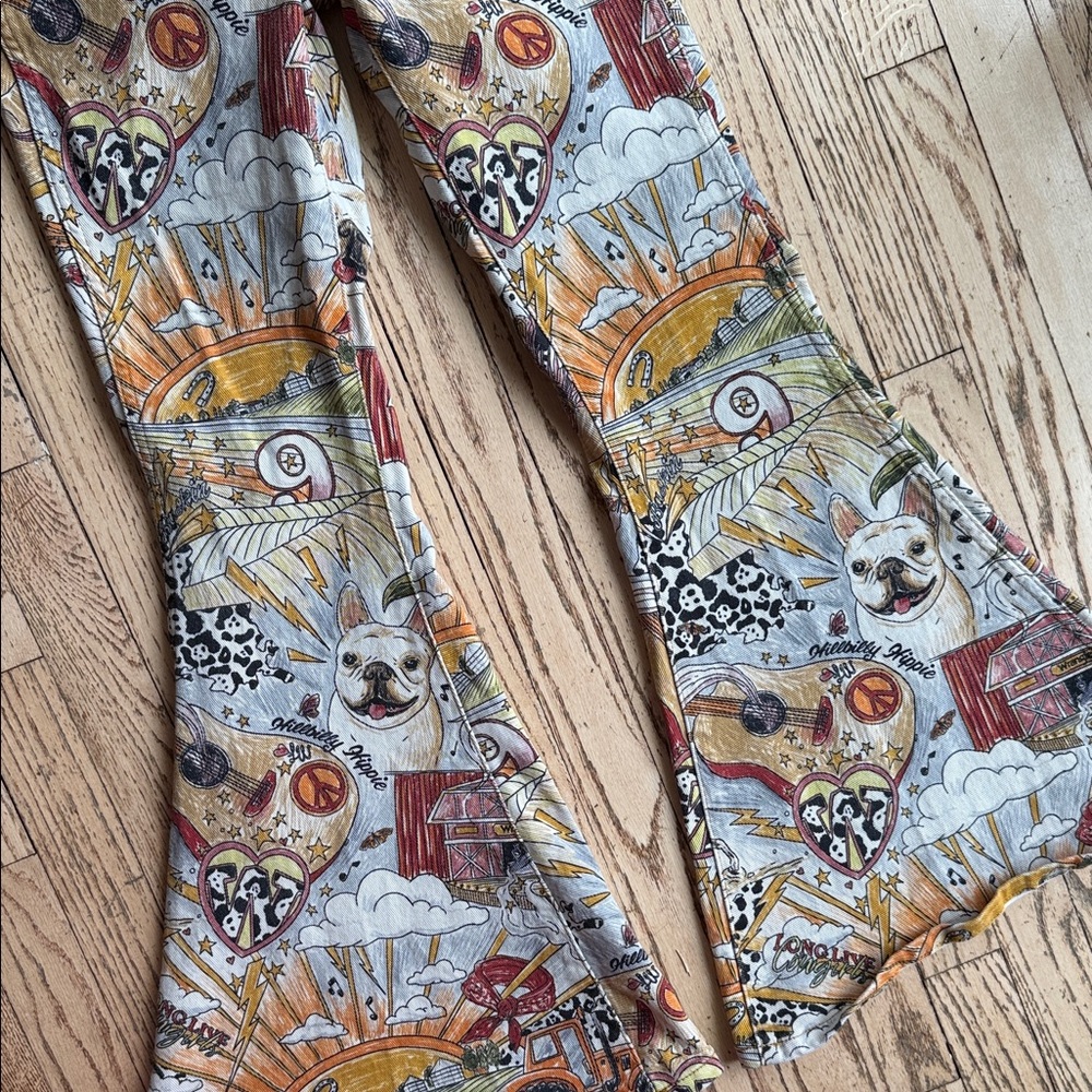 Wrangler Ladies Lainey Life Of Lainey Multiprint Flare Jeans 25 x 32 - Picture 3 of 11